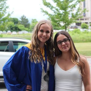 Meet your Posher, Carley